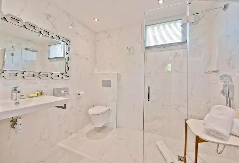 اتاق پرستیژ, Hôtel La Villa Cap D’antibes