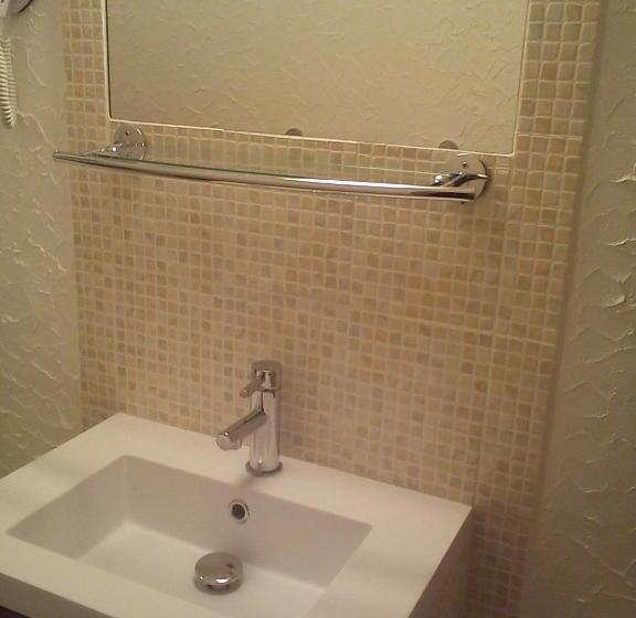 غرفة قياسية, Jaures