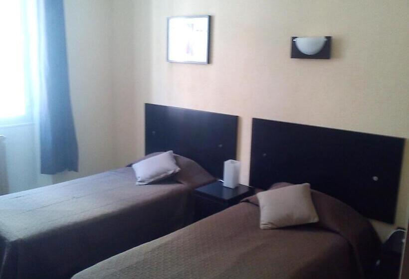 غرفة قياسية فردية, Jaures