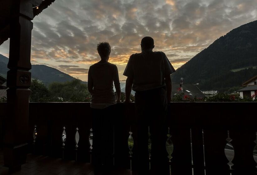 غرفة سوبيريور فردية, Lener