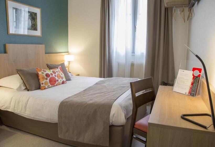 Номер Basic, Logis Hôtel Restaurant Chaptal, Amboise