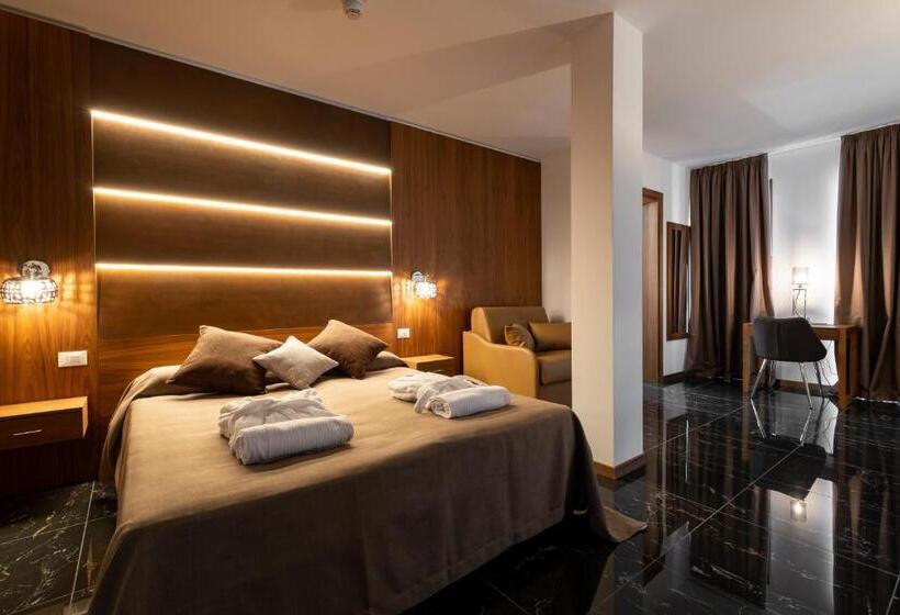 סוויטת ג'וניור דלוקס, Mare