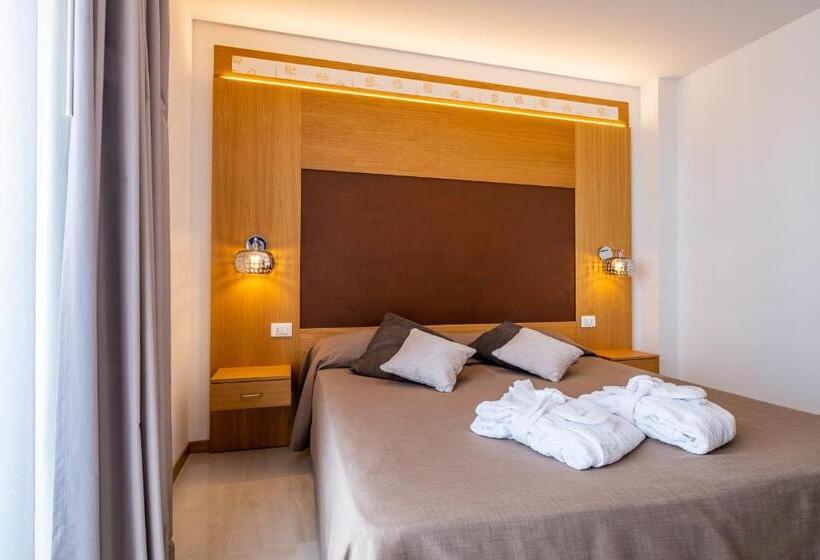 חדר דלוקס עם מרפסת, Mare