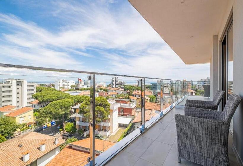 חדר דלוקס יחיד, Mare