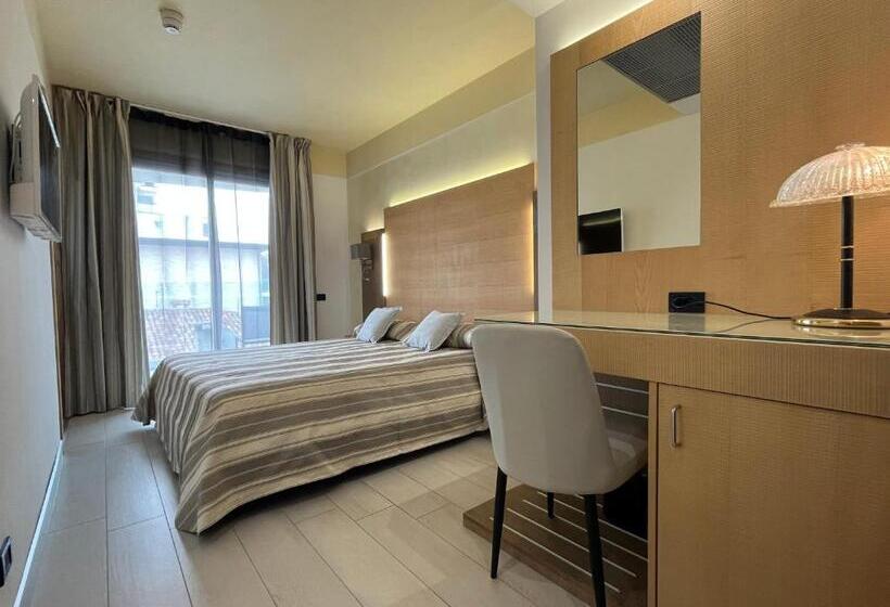 חדר סטנדרט, Mare