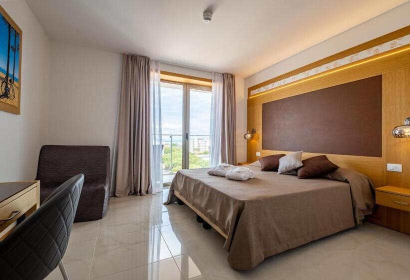 חדר דלוקס, Mare