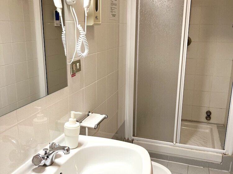 Camera Standard, Piccolo Hotel Etruria