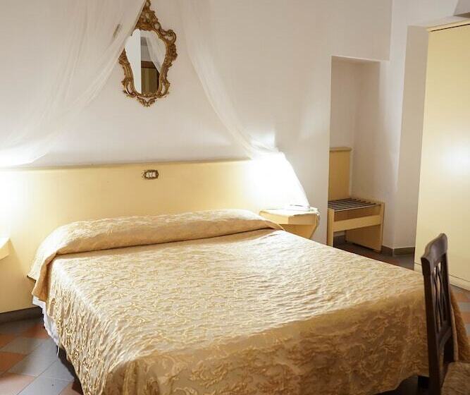 Camera Standard, Piccolo Hotel Etruria