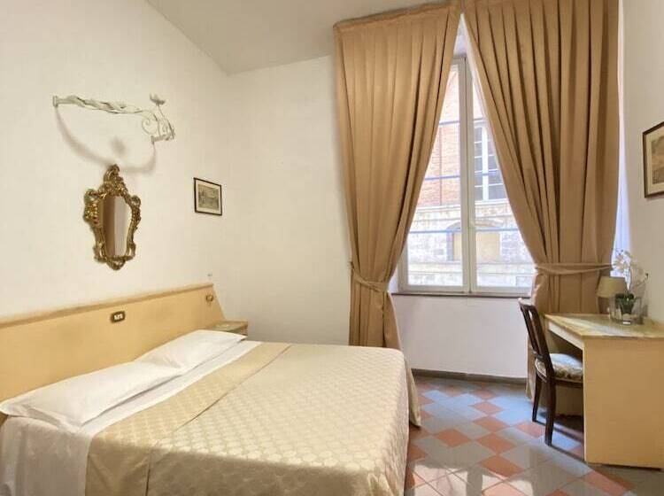 Camera Superiore, Piccolo Hotel Etruria