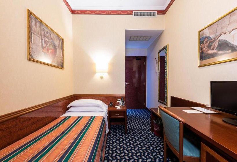 חדר סטנדרט יחיד, Royal