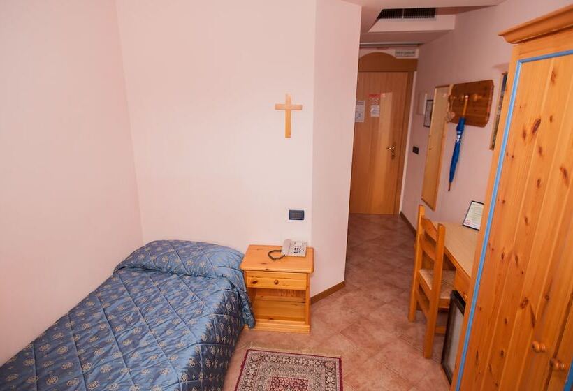 חדר סטנדרט יחיד, Vittoria