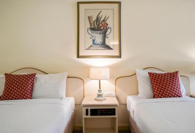 اتاق سوپریور, Garden City Motor Inn