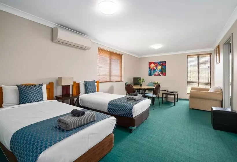 スイート（家族用）, Garden City Motor Inn