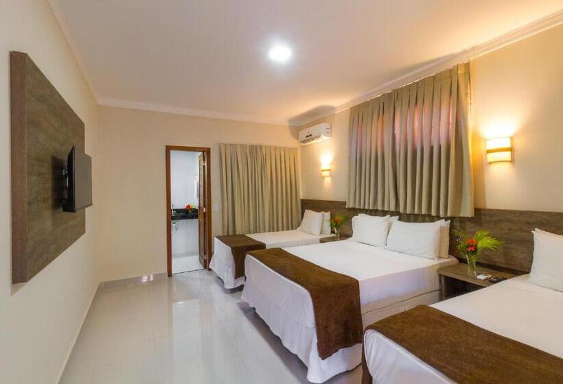 标准三人间, Novo Sol