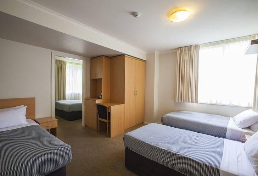 חדר משפחתי, The Denman Hotel In Thredbo