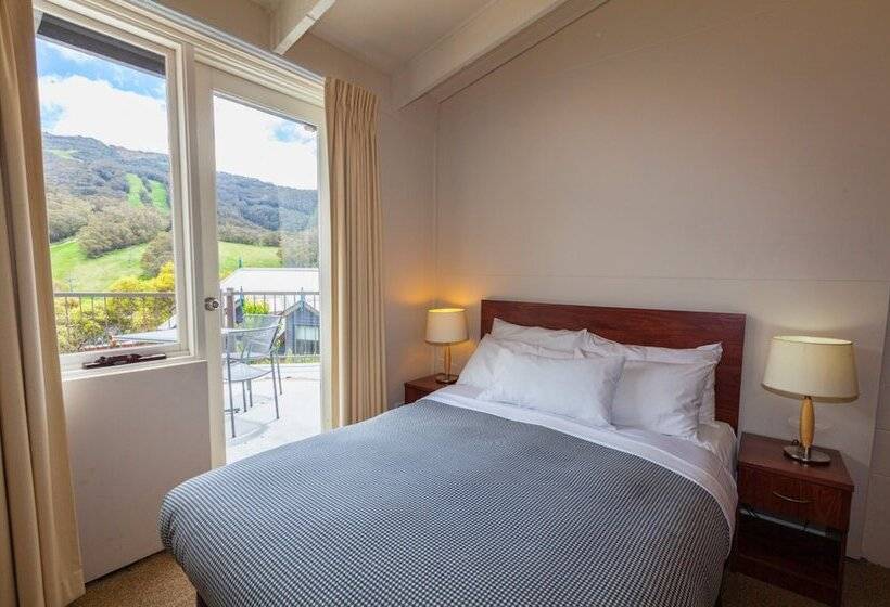 חדר בסיסי, The Denman Hotel In Thredbo