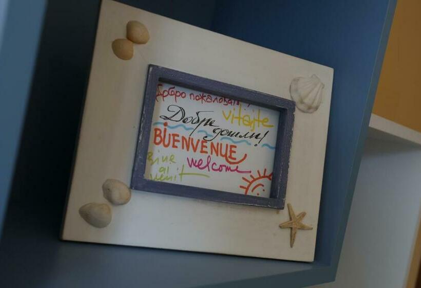 Апартаменты 1 Спальня с Балконом, Galeria Holiday Apartments