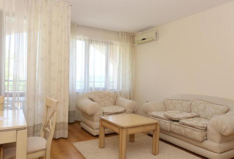 Студио Стандарт с Балконом, Galeria Holiday Apartments