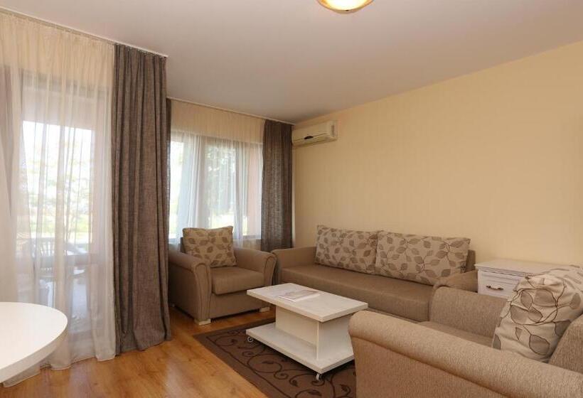 Студио Стандарт с Балконом, Galeria Holiday Apartments