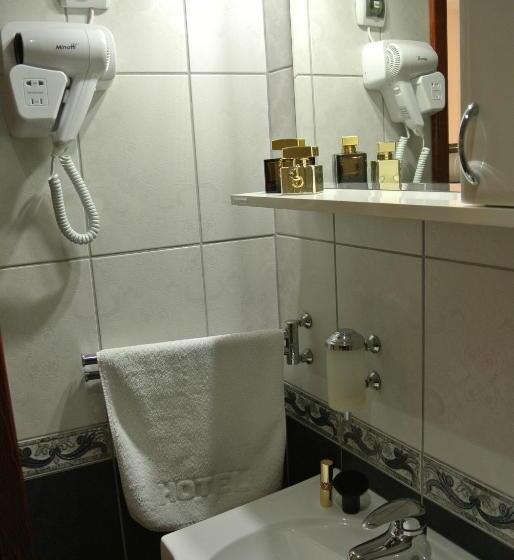 اتاق استاندارد سه نفره, Garni Hotel Beograd