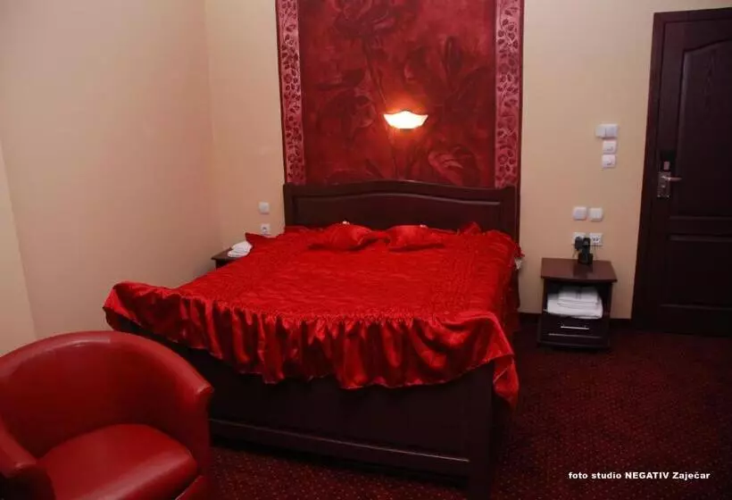 اتاق لوکس, B&b Vila Tamaris