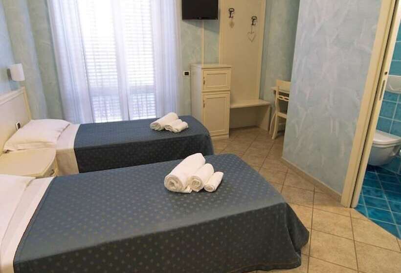 스탠다드 룸, Capital