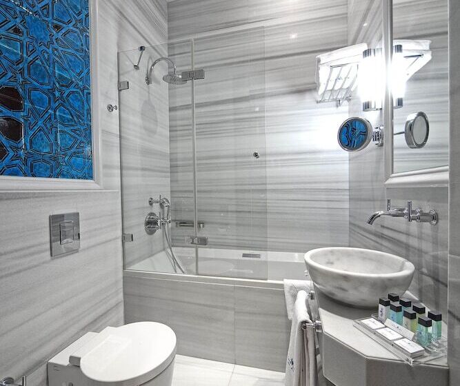 Deluxe Room, Celine Hotel Ottoman Mansion