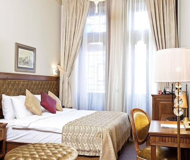 Deluxe Room, Celine Hotel Ottoman Mansion