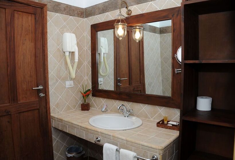 スタンダードルーム, Club Dongwe