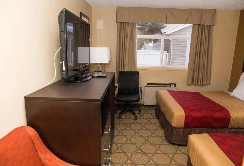 Номер Стандарт 2 Двуспальные Кровати, Econo Lodge