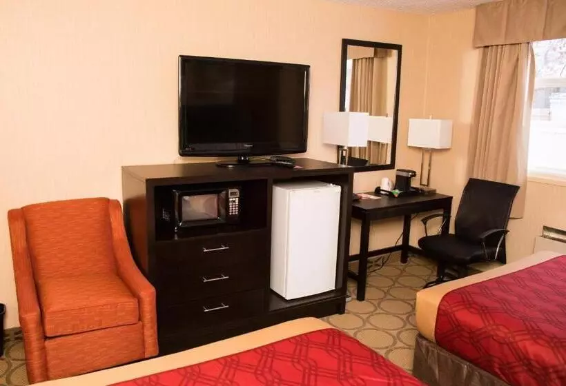 2ダブルベッドのスタンダードルーム, Econo Lodge