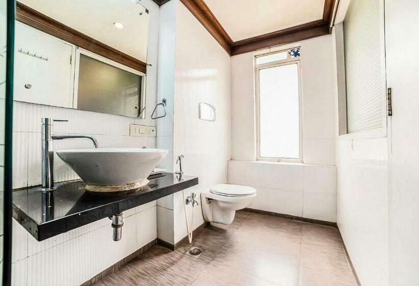 اتاق لوکس, Rapid Lakme Executive