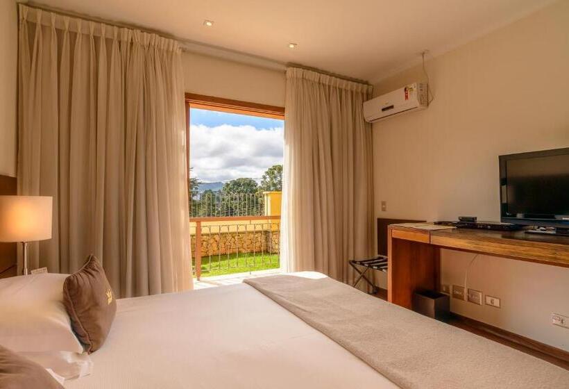 اتاق کلاسیک, Le Renard  Campos Do Jordao