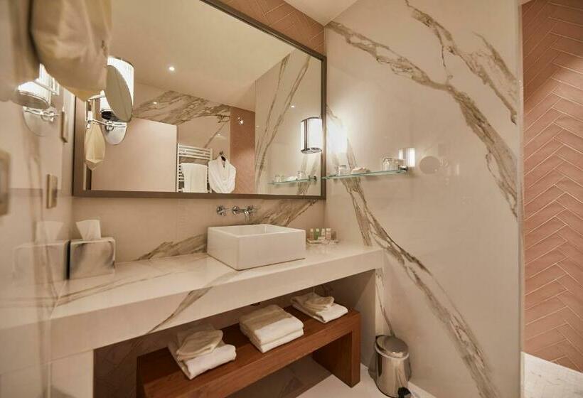 Номер Superior, Olivier Leflaive Hôtel Restaurants