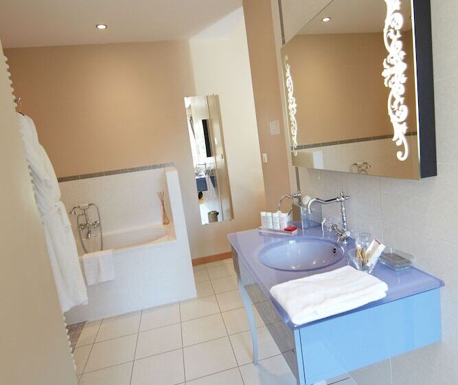 Полулюкс, Olivier Leflaive Hôtel Restaurants