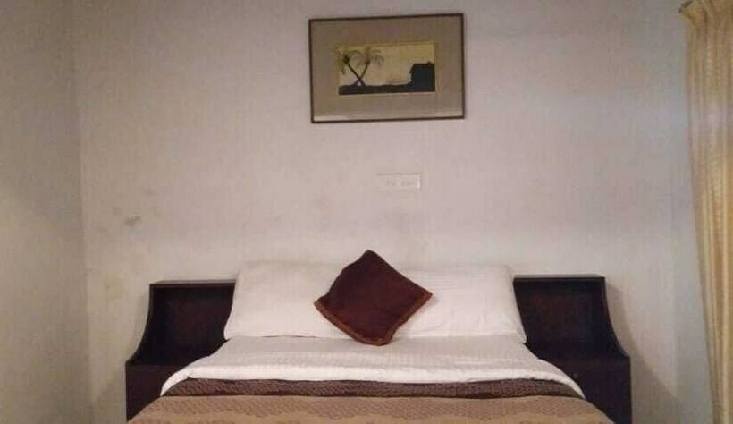 شقة إدارية غرفة واحدة, Saro Lake County