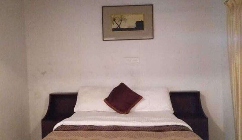 شقة إدارية غرفة واحدة, Saro Lake County