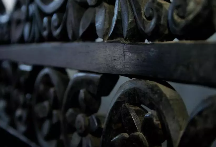 سوییت, Zanzibar Palace