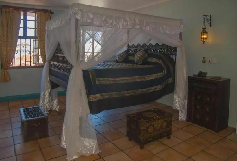 سوییت, Zanzibar Palace