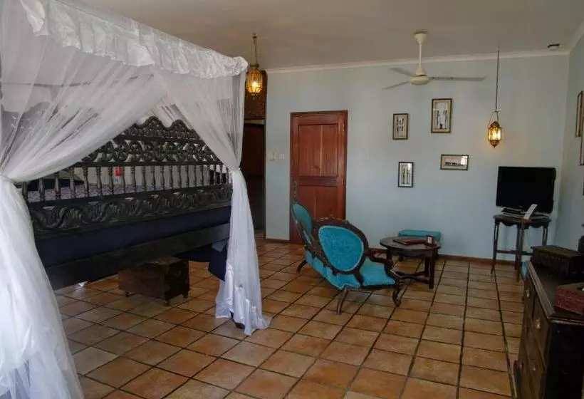 سوییت, Zanzibar Palace