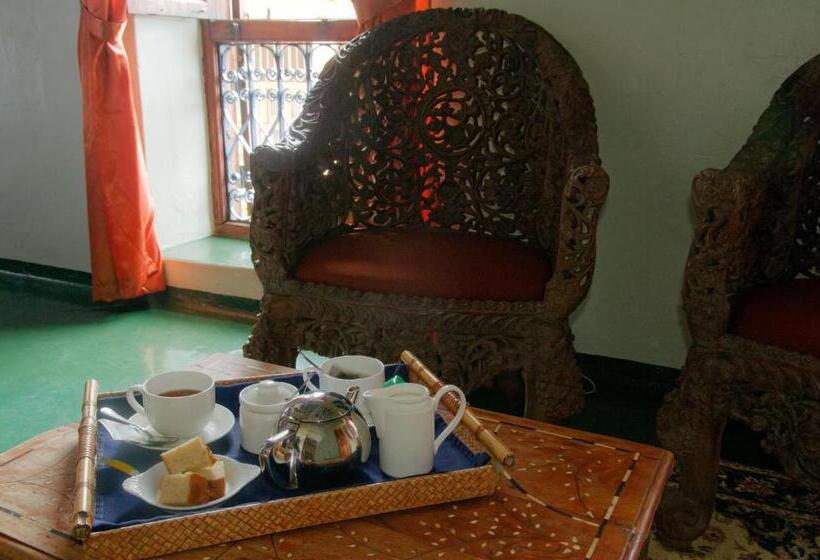 标准间, Zanzibar Palace
