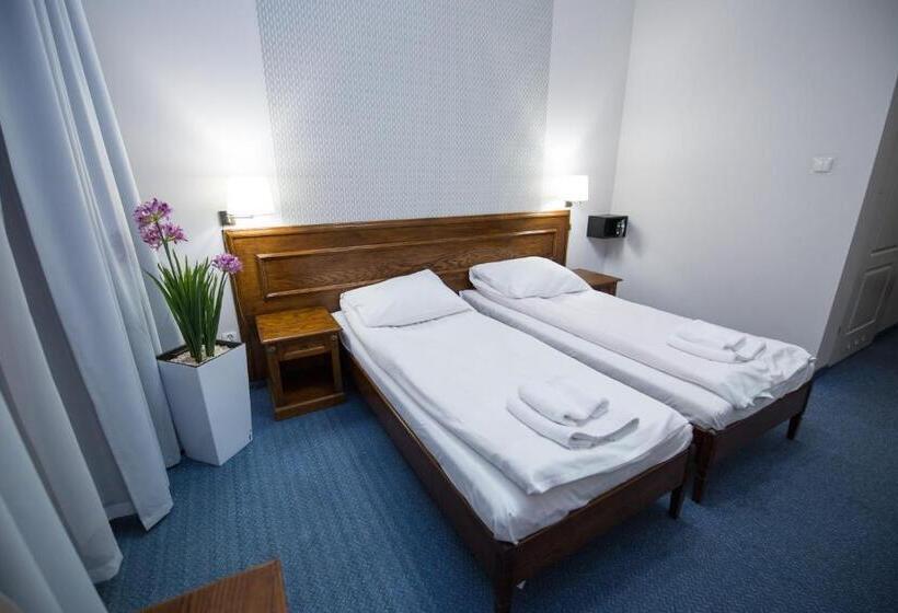 スタンダードルーム, Villa Riviera