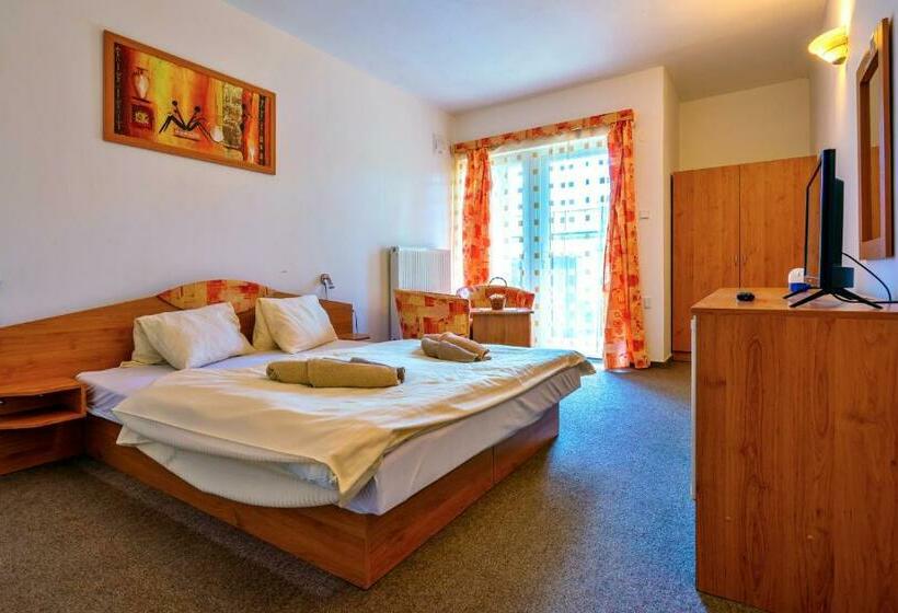 Номер Стандарт, Penzión Quatro Ii 250m Od Kúpaliska