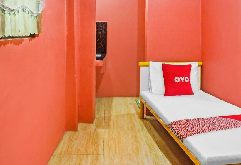 标准单人间, Solanos Transient House