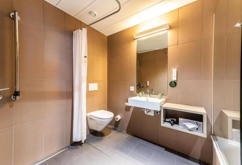 身障者適用スタンダードルーム, B&b Hotel Lausanne Crissier
