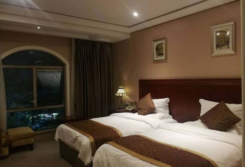 スタンダードルーム, Aventine