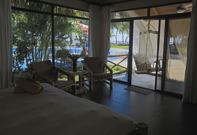 豪华房间, Clandestino Beach