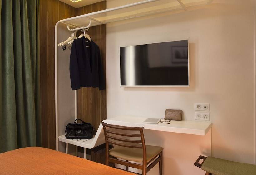 اتاق سوپریور, Eiffel Turenne