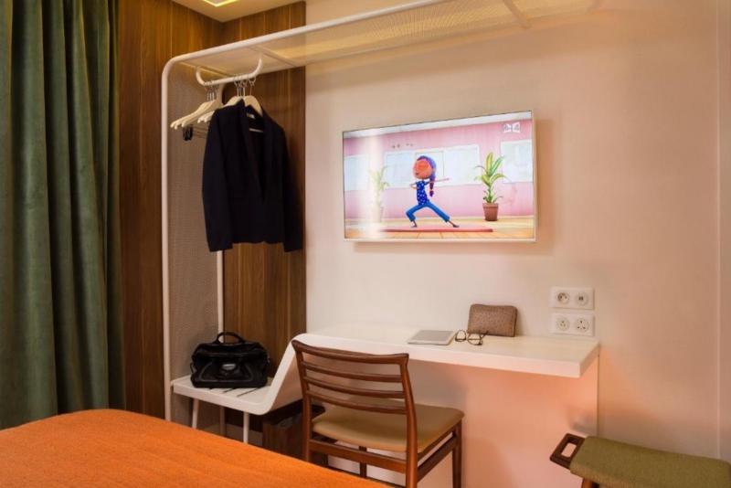 اتاق سوپریور, Eiffel Turenne