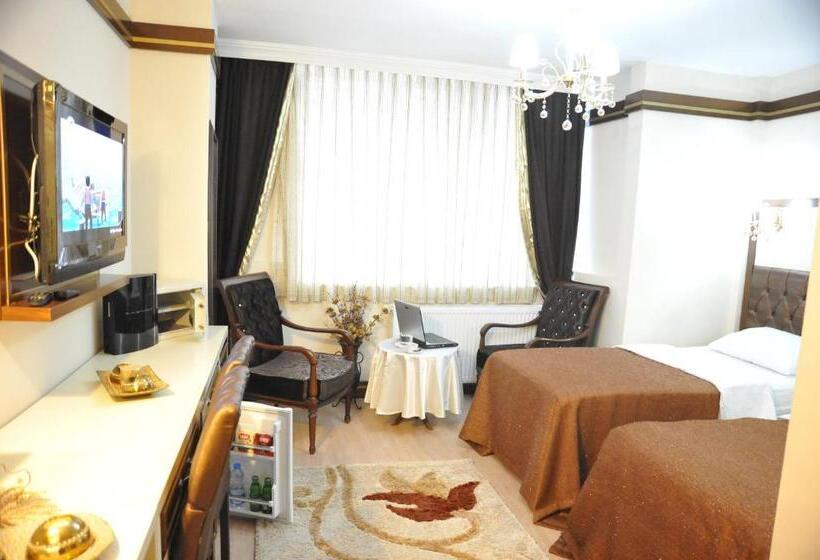 اتاق استاندارد, Gloria Tibi